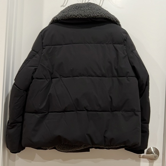 Andrew Marc Valencia Water Resistant Faux Shearling Lined Puffer Jacket - Picture 7 of 7